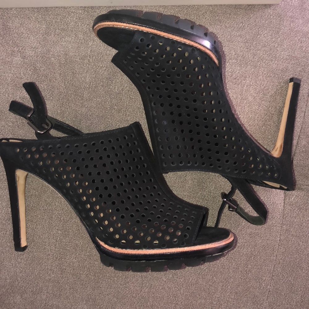 Via Spiga Heels - Picture 2 of 10